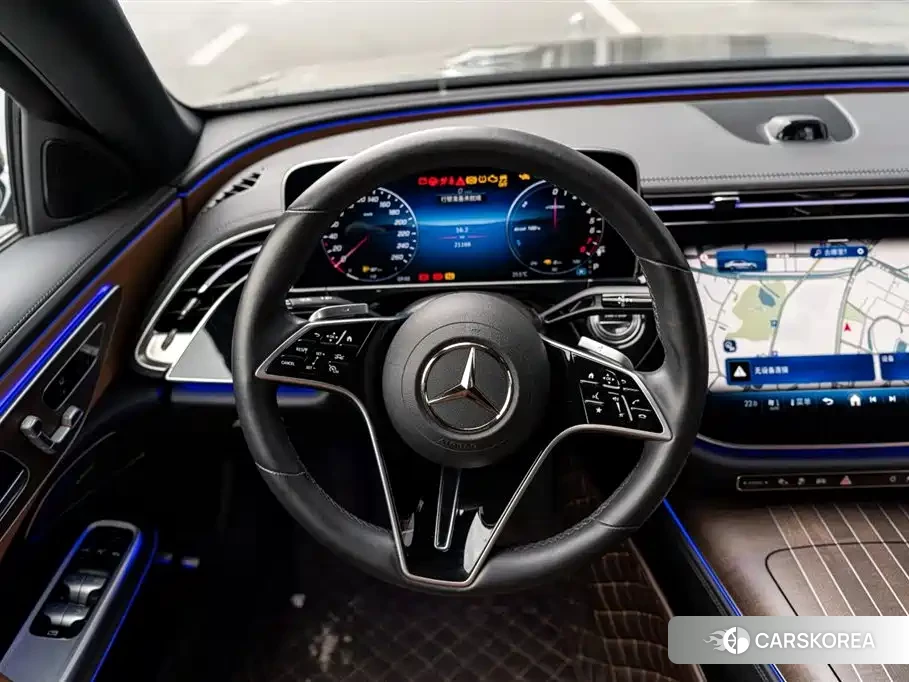 Mercedes-Benz E-Class 2025 Черный из Китая, фото 6