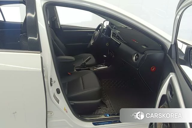 Toyota Corolla 2018 Белый из Китая, фото 6