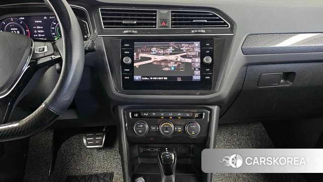 Volkswagen Tiguan second Generation 2020 Черный из Кореи, фото 6