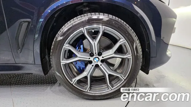 BMW X5 (G05) id 2653489 из Кореи 6