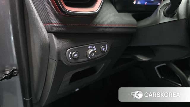 Chevrolet (GM Daewoo) The New Trail Blazer 2025 Серый из Кореи, фото 6