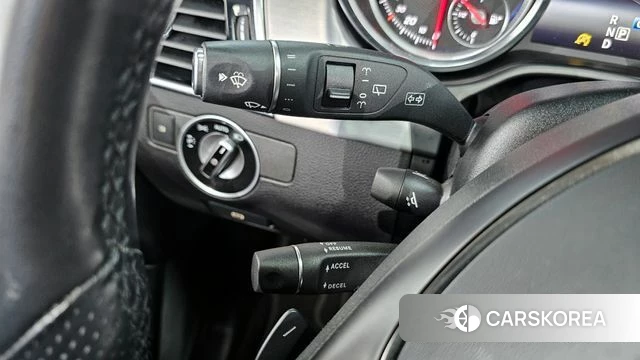 Mercedes-Benz GLE - Class W166 id 3873744 из Кореи 6