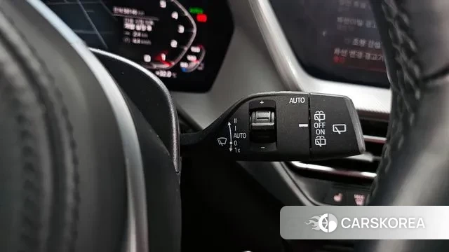 BMW 1 Series (F40) 2022 Светло-серебряный цвет из Кореи, фото 6