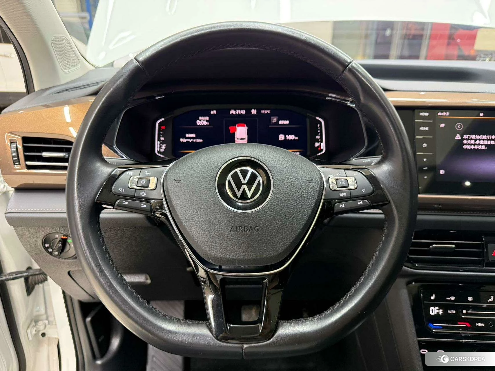 Volkswagen Tuyue 2022 Белый из Китая, фото 6