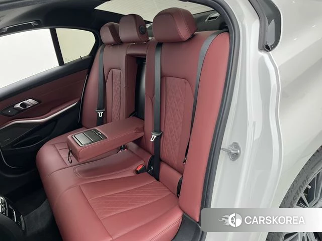BMW 3 series 2024 Белый из Китая, фото 6