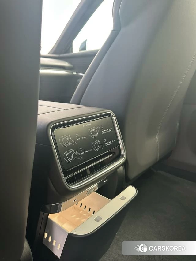 Xiaomi Car Xiaomi SU7 2026 Зеленый из Китая, фото 6