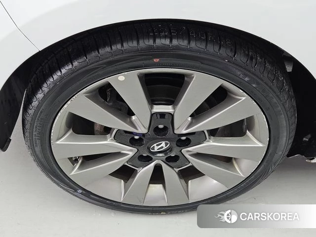 Hyundai Veloster (JS) 2020 Белый из Кореи, фото 6