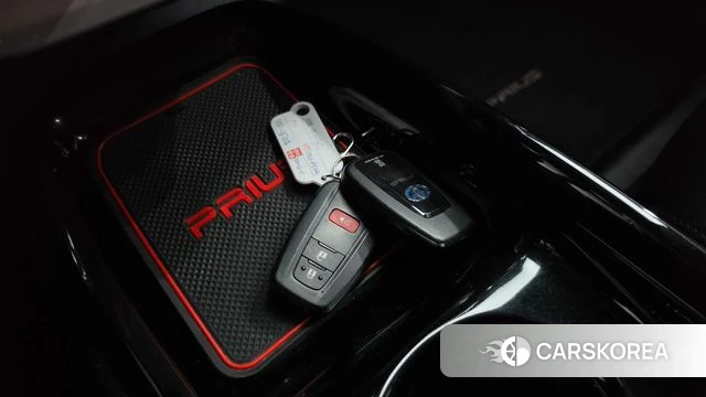 Toyota Prius 4th Generation 2018 Серый из Кореи, фото 6