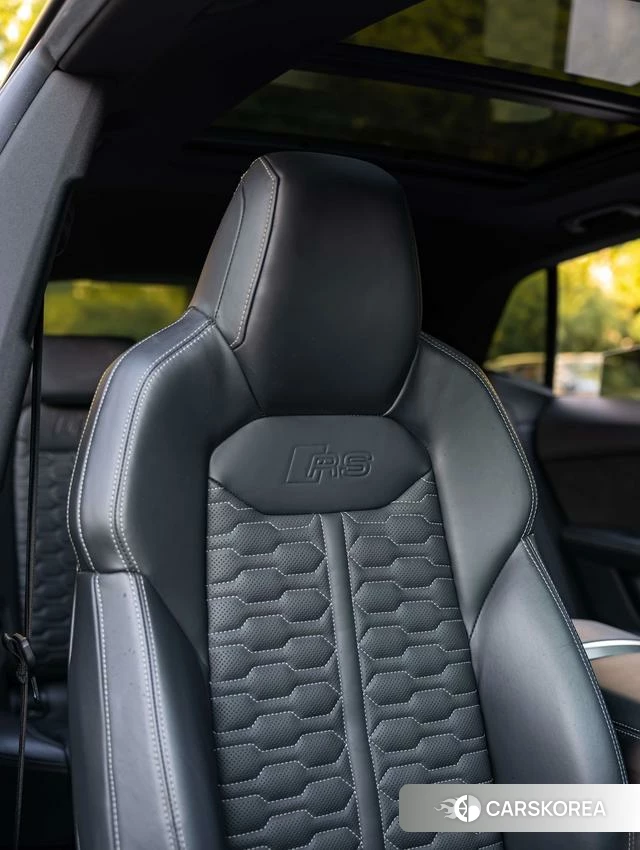Audi RS Q8 2021 Синий из Китая, фото 6