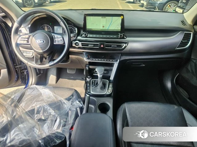 Kia Seltos 2021 Синий из Кореи, фото 6