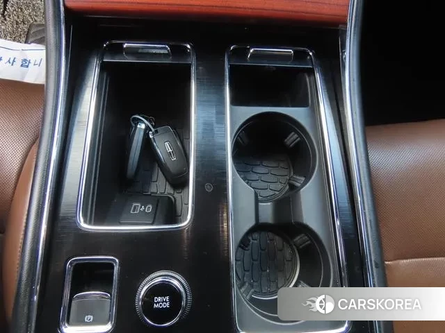 Lincoln Aviator 2nd generation 2021 Белый из Кореи, фото 6