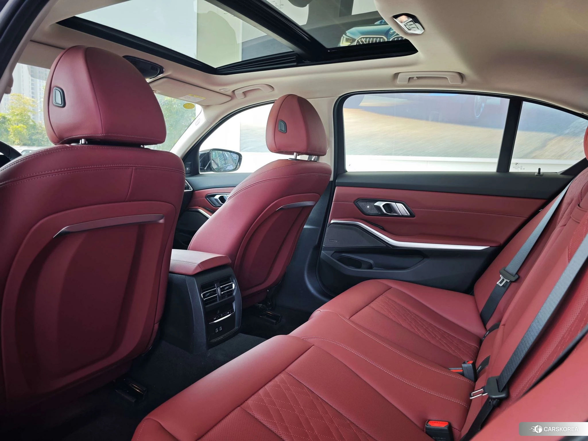 BMW 3 series 2022 Черный из Китая, фото 6