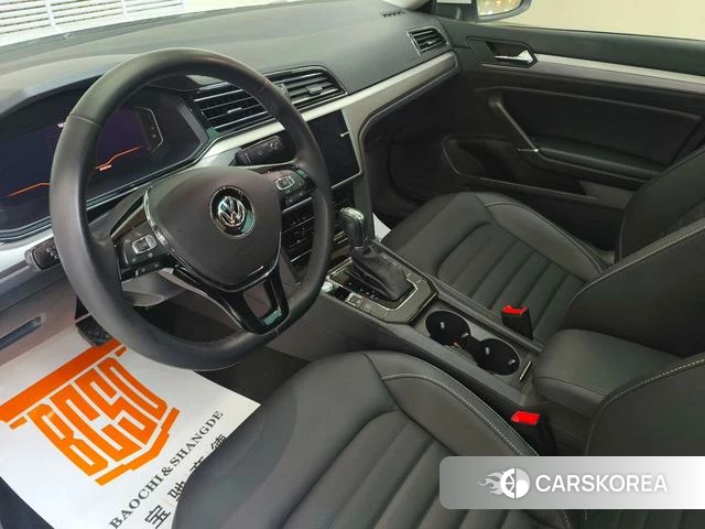 Volkswagen Lingdu 2021 Белый из Китая, фото 6