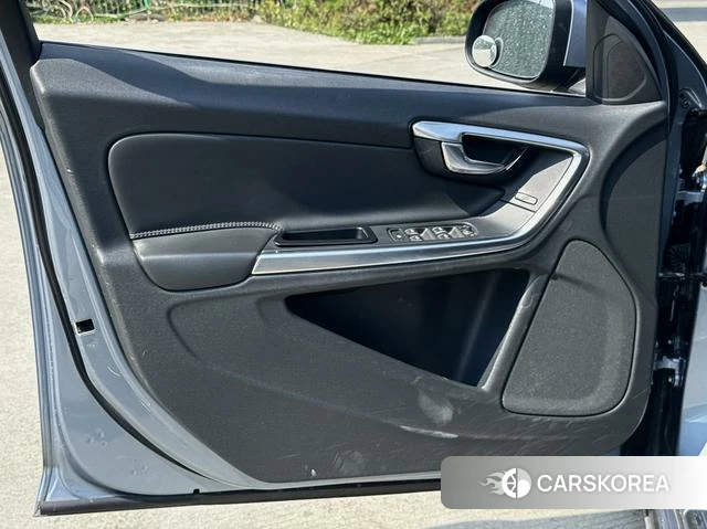 Volvo S60 2018 Синий из Китая, фото 6