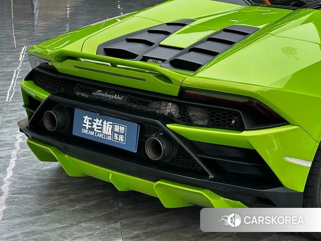 Lamborghini Huracán 2023 Зеленый из Китая, фото 6