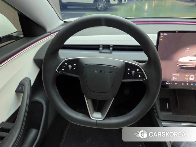 Tesla Model 3 2024 Белый из Кореи, фото 6