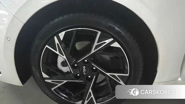 Kia The New K5 Hybrid 3rd generation 2024 Белый из Кореи, фото 6