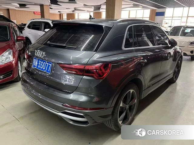 Audi Q3 2023 Темно-серый из Китая, фото 6
