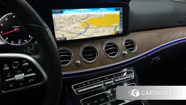 Mercedes-Benz E-Class W213 2019 Белый из Кореи, фото 6