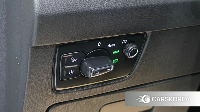 Volkswagen Arteon 2019 Серебряный из Кореи, фото 6