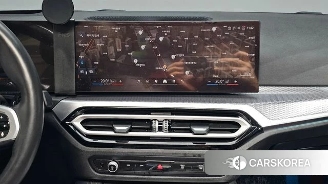 BMW i4 2024 Цвет галактики из Кореи, фото 6