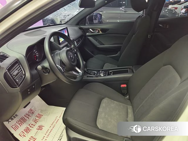 Mazda CX-4 2023 Белый из Китая, фото 6