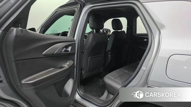 Chevrolet (GM Daewoo) Trailblazer 2022 Серебряный из Кореи, фото 6