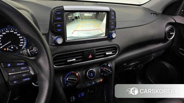 Hyundai Kona 2018 Серебристо-серый из Кореи, фото 6