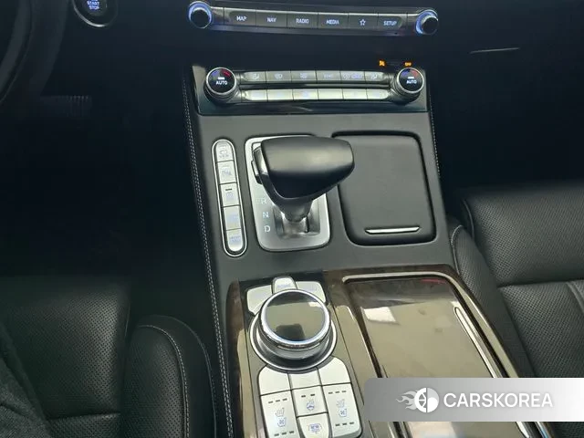 Genesis G90 2021 Черный из Кореи, фото 6