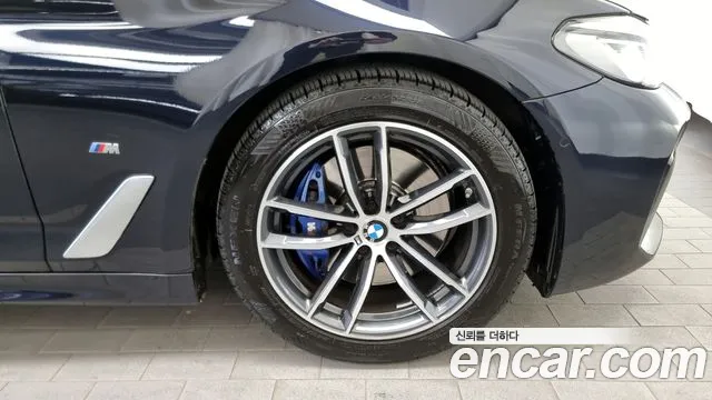 BMW 5 Series (G30) id 2682903 из Кореи 6