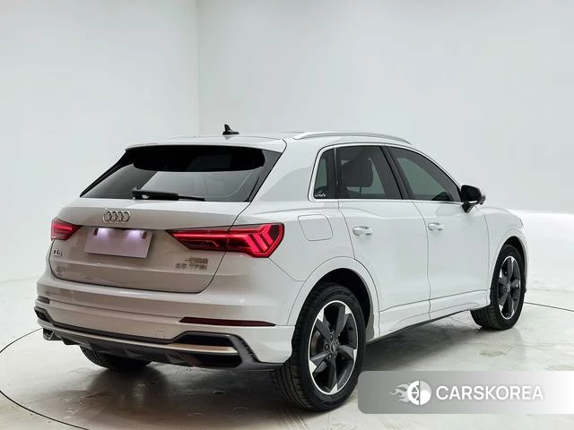 Audi Q3 2022 Белый из Китая, фото 6