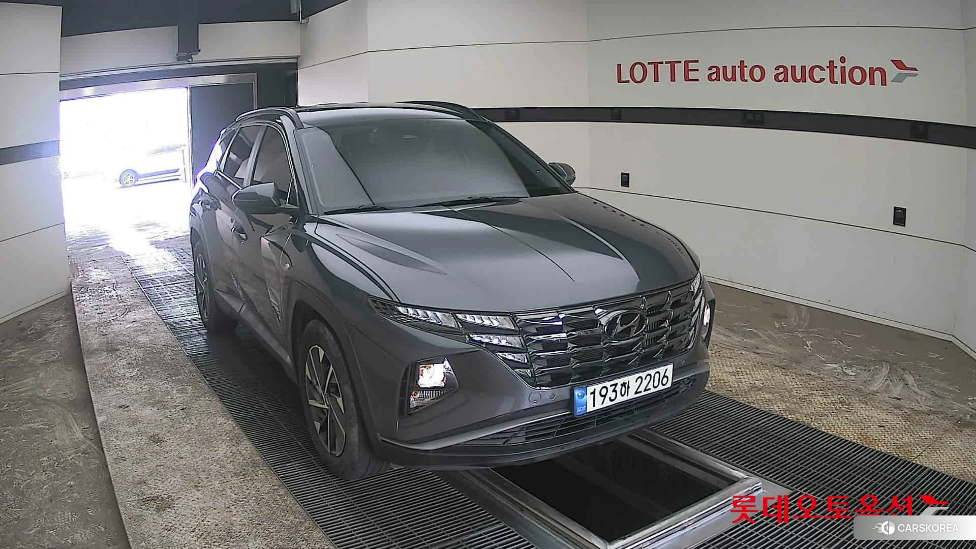 Hyundai Tucson 2022 Titanium Grey Metallic из Кореи, фото 6