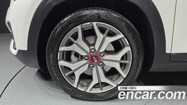 Kia Seltos 2019 Белый из Кореи, фото 6