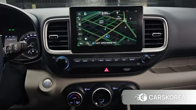 Hyundai Venue 2019 Серебристо-серый из Кореи, фото 6