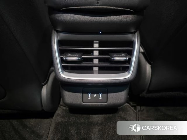 Hyundai Grandeur Hybrid (GN7) 2022 Белый из Кореи, фото 6