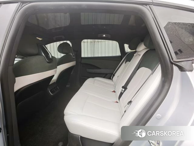 Nissan N7 2025 Серебристо-серый из Китая, фото 6