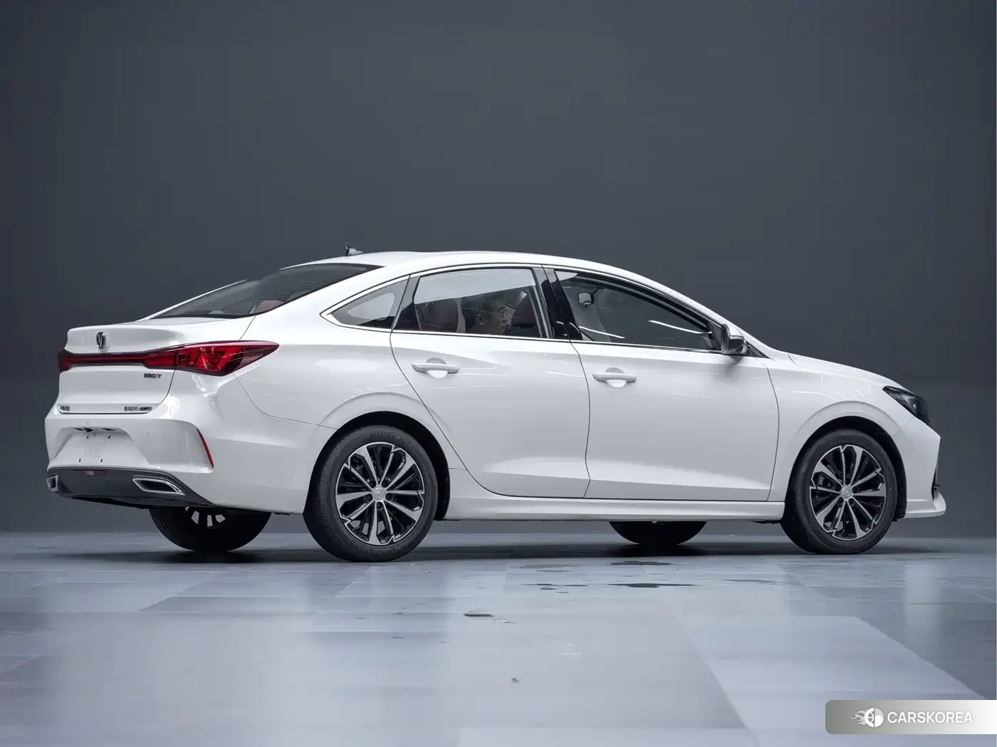 Chang'an Yidong 2023 Белый из Китая, фото 6