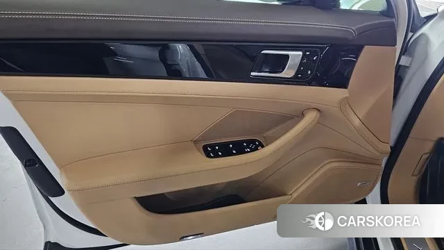 Porsche Panamera (971) 2018 Белый из Кореи, фото 6