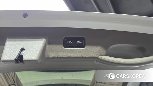 Kia Carnival 4th generation 2023 Белый из Кореи, фото 6