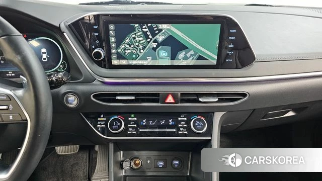 Hyundai Sonata Hybrid (DN8) 2023 Черный из Кореи, фото 6