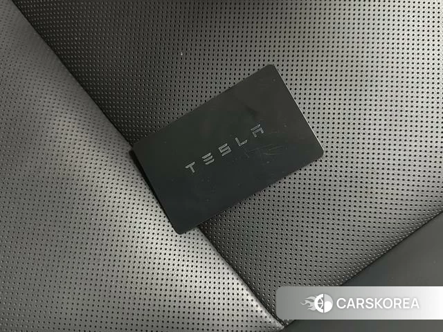 Tesla Model 3 2024 Синий из Китая, фото 6