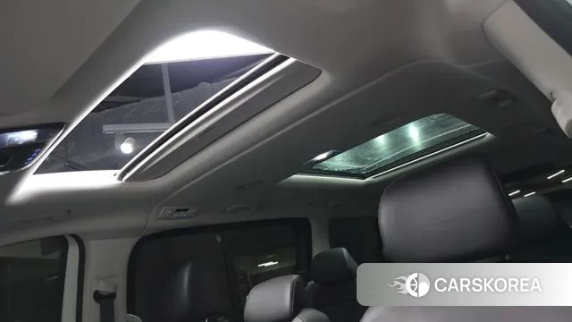 Hyundai Staria 2024 Белый из Кореи, фото 6