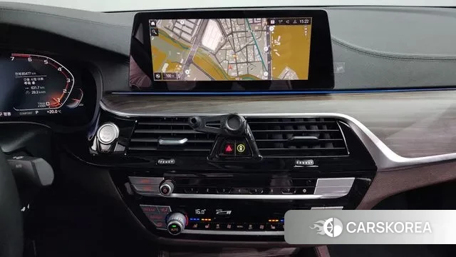 BMW 5 Series (G30) 2019 Серый из Кореи, фото 6