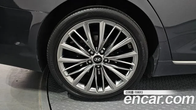 Hyundai Grandeur IG id 2525415 из Кореи 6