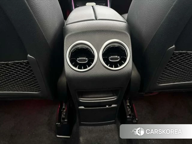 Mercedes-Benz GLB 2025 Белый из Китая, фото 6