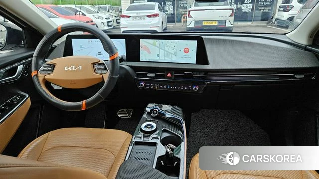 Kia EV6 2023 Белый из Кореи, фото 6