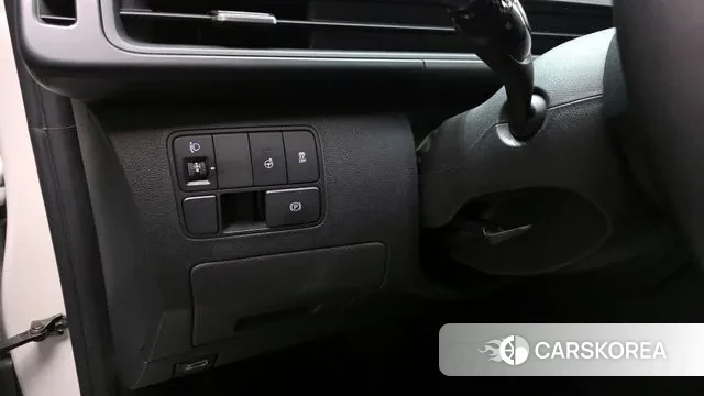 Hyundai Staria 2023 Белый из Кореи, фото 6