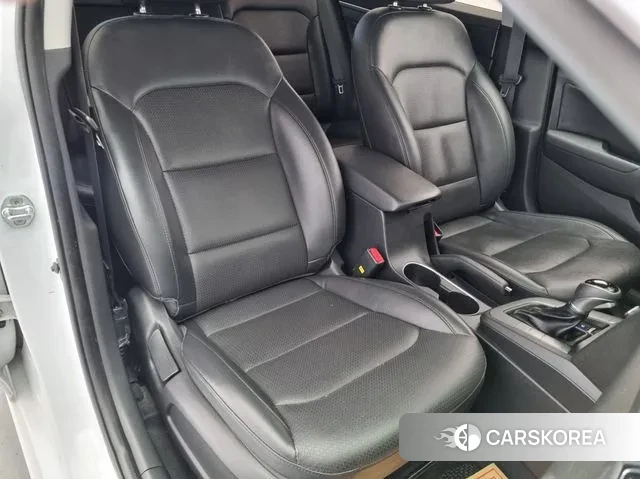 Hyundai Avante AD 2018 Белый из Кореи, фото 6