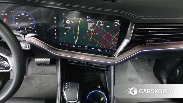 Volkswagen Touareg 3rd generation 2024 Серый из Кореи, фото 6