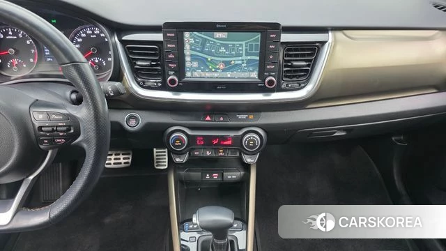 Kia Stonic 2020 Красный из Кореи, фото 6